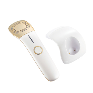 Dispositivo de Importação de Pele em Modo Duplo Quente e Frio, Rejuvenescimento Fotônico, Infusão Quente, Encolhimento Frio, Dispositivo Inteligente de Cuidados Faciais - Product Image 4