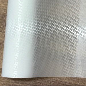 <span class=keywords><strong>Film</strong></span> de protection transparent unique en fibre de carbone forgée PET pour voiture, avec technologie anti-bulles, protection UV et anti-rayures, pour carrosserie. - Product Image 2