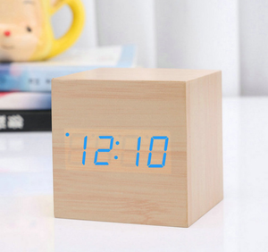 Đồng Hồ Báo Thức Điện Tử Bằng Gỗ Kỹ Thuật Số LED Kích Hoạt Bằng Giọng Nói Sáng Tạo - Product Image 4
