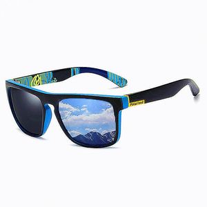 Lunettes de soleil polarisées rétro pour hommes avec logo personnalisé, protection UV400, style carré, pour la conduite - Product Image 1