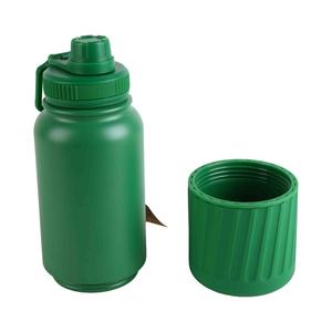 Botella de Agua Aislada al Vacío de Acero Inoxidable de 24 oz y Termo de Viaje, Diseño Deportivo Portátil, Mantiene la Temperatura Caliente/Fría por Más de 24 Horas - Product Image 6