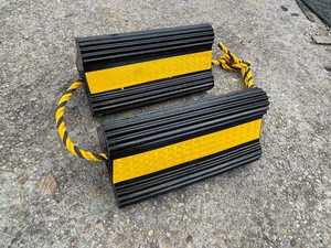 トラックトラックストッパー2025年人気ゴム製車用ホイールブロック転送ホイールチョック駐車場 - Product Image 4