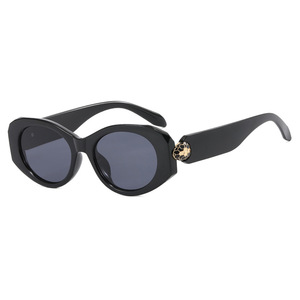 2025 European American High-End Ins Sunglasses for Women Gold <b>Frame</b> UV400 Lenses <b>Square</b> Asymmetrical Design Personalized Fashion - Product Image 5