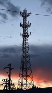 Verzinkte hochspannung 10-kV korrosions beständige Stahl konstruktion Elektrischer Übertragungs turm Winkel Stahlgitter turm - Product Image 3