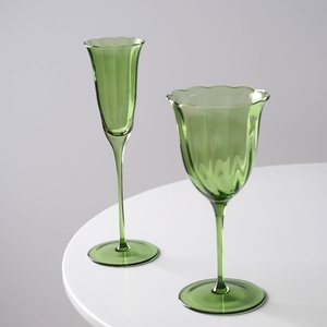 <span class=keywords><strong>Verre</strong></span> à cocktail sur <span class=keywords><strong>pied</strong></span> haut en <span class=keywords><strong>verre</strong></span> <span class=keywords><strong>vert</strong></span> floral vintage personnalisé en gros - Product Image 6
