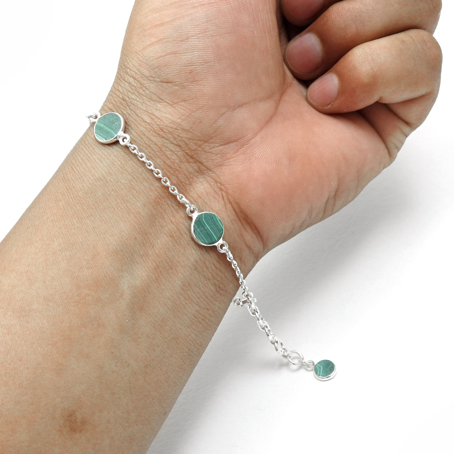 สีเขียว