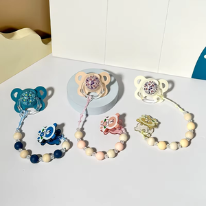 Chaîne de sucette pour bébé de qualité alimentaire confortable en gros, nourrir en toute sécurité le bébé avec des fruits frais, sucette en silicone pour bébé - Product Image 3