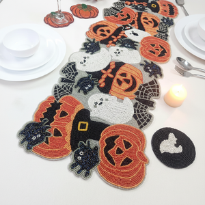 Calabazas de Halloween hechas a mano y corredor con cuentas de araña - Product Image 1