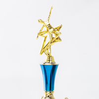 Nuevo diseño personalizado 4 postes trofeos de baile de Ballet de plástico trofeo de campeón para premio de Evento de competición