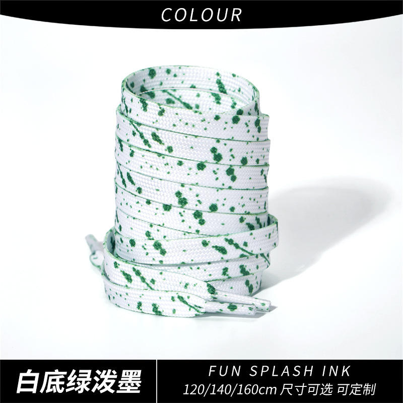 Encre verte sur fond blanc