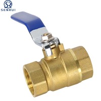 Válvula de bola de latón estándar forjada de paso completo con rosca NPT de 1/2 a 4 pulgadas para control de flujo en instalaciones de agua y gas industriales y de fontanería.