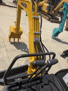 Mini-excavatrice Komatsu d'occasion 100% originale PC20, excellent état, machinerie des Émirats arabes unis, 1 TONNE, composants essentiels inclus. Moteur 2 tonnes - Product Image 6