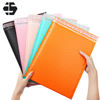 Bolsa de correo de burbujas biodegradable de muestra gratis de alta calidad, colorida, impermeable, logotipo personalizado, correo de burbujas de polietileno para ropa