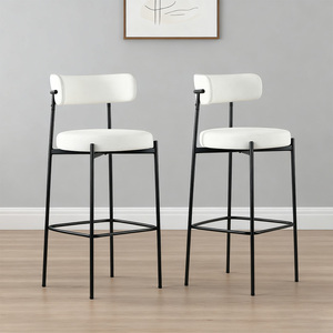 <span class=keywords><strong>Tabouret</strong></span> <span class=keywords><strong>de</strong></span> <span class=keywords><strong>bar</strong></span> moderne en bouclé <span class=keywords><strong>blanc</strong></span> Chaises <span class=keywords><strong>de</strong></span> <span class=keywords><strong>bar</strong></span> rembourrées à hauteur <span class=keywords><strong>de</strong></span> comptoir avec dossier et repose-pieds pour cuisine, salle à manger, <span class=keywords><strong>bar</strong></span> à la maison - Product Image 1