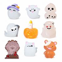 Figurines en résine miniatures phosphorescentes d'Halloween en gros : Décorations fantômes, citrouilles et pierres tombales pour maisons de poupées, micro-paysages et loisirs créatifs DIY