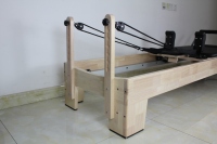Cama de Pilates Reformer de Alta Calidad con Núcleo de Roble Macizo, Equipo de Pilates de Grado Comercial para Gimnasio, Cama de Fitness Resistente
