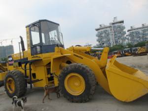 Japan Used Komatsu 320 Wheel <b>Loaders</b> WA300-1 320-3 320-5 <b>Low</b> Price Front <b>Loader</b> with Engine Motor Pump Gearbox Core Components - Product Image 6