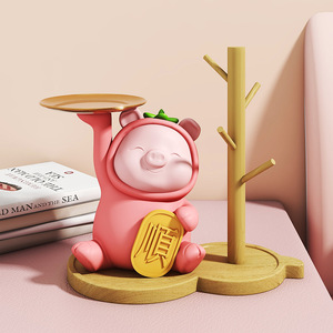 Llavero de Resina Pintado a Mano <span class=keywords><strong>con</strong></span> Diseño de Cerdo de Buena Suerte para el Año Nuevo Chino, <span class=keywords><strong>con</strong></span> Bandeja de Almacenamiento para Decoración de Entrada, Precio de Fábrica Económico - Product Image 3