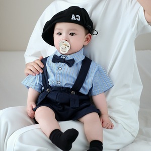 Ensemble d'été pour enfants, garçons et filles, chemise à manches courtes et pantalon à bretelles, deux pièces en coton rayé et à carreaux, pour bébés de 100 jours - Product Image 1