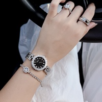 Jam Tangan Scottie 9659 Brilliant Luxe Crystal Index Marker untuk Wanita, Aksesori Pilihan Utama untuk Kencan Romantis, Jam Tangan Quartz Tahan Air