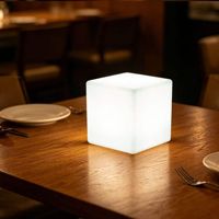 Cubo de Luz LED Luminoso para Mesa, Iluminación Ambiental de Polietileno que Brilla en la Oscuridad, para Alquiler