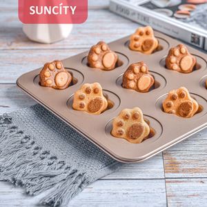 Suncity Cat Paw Cake Mold 9-Cup Non-Stick Baking Pan For Cake Decorating - Product Image 3