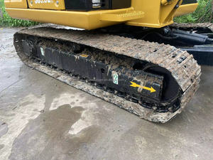 Miniexcavadora 305.5E2 de 5.5 Toneladas, 95% Nueva, con Martillo Hidráulico y Tubería, en Venta, 2023 - Product Image 5