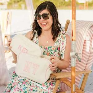 Embroidered Letters Large Capacity Portable <b>Travel</b> <b>Cosmetic</b> <b>Bag</b> Storage <b>Bag</b> <b>Cosmetics</b> Packaging - Product Image 6