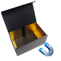 Maßgefertigte 2mm Rosa Magnetische Klappbare Geschenkboxen aus Recycling-Karton mit Goldfolie, Matter Laminierung, Prägung und Faltbarem Design für Pelzsocken
