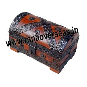 Boîte de rangement ovale en bois écologique poli de style antique en couleur marron pour la décoration intérieure - Product Image 1