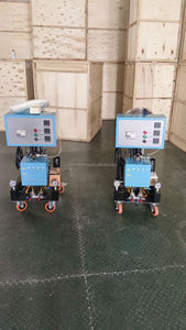 Machine de pulvérisation de mousse PU bi-composant DMJ-V3 à <span class=keywords><strong>prix</strong></span> réduit pour l'isolation des toitures - Product Image 3