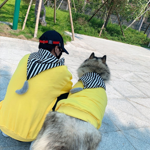 เสื้อยืดมีฮู้ดสำหรับสุนัขและมนุษย์ดีไซน์เนอร์ใหม่ฤดูใบไม้ผลิฤดูร้อนเสื้อผ้าสุนัขผ้าฝ้ายสำหรับสัตว์เลี้ยง - Product Image 4