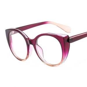 Gafas Ópticas de Ojo de Gato Extra Grandes con Marco Transparente Vintage y Logotipo Personalizado para Mujer - Product Image 4