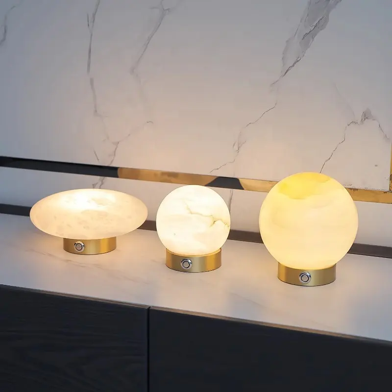 Lampe de chevet à chargement sans fil tactile en marbre lampe de lecture créative simple moderne chambre à coucher Tik Tok romantique lampe de table chaude