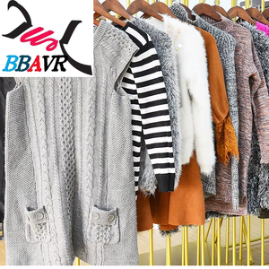 Suéteres de Lana Vintage de Segunda Mano para Mujer, Ropa Usada de Alta Calidad al por Mayor en Fardos - Product Image 1