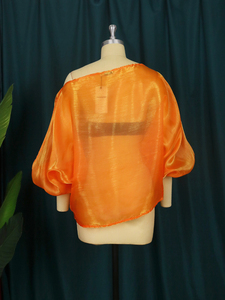 เสื้อเบลาส์แขนตุ๊กตาเปิดไหล่ดีไซน์หรูหราสำหรับสุภาพสตรี รุ่นสปริงใหม่ - Product Image 4