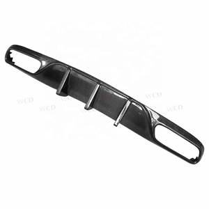 Divisores de difusor de labio de parachoques trasero de fibra de carbono estilo FD para <span class=keywords><strong>Mercedes</strong></span> <span class=keywords><strong>Benz</strong></span> Clase C W205 C205 <span class=keywords><strong>C300</strong></span> C63 AMG <span class=keywords><strong>Sport</strong></span> 2015 - <span class=keywords><strong>2019</strong></span> - Product Image 4