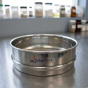 Tamis d'essai en treillis métallique tissé Globetrek ISO 3310 / ASTM E11 en acier inoxydable pour l'analyse de la granulométrie - Product Image 2