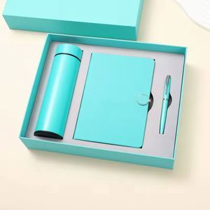 Coffret Cadeau d'Entreprise : Mug Intelligent, Bouteille, Journal en Cuir Premium, Design Élégant, Personnalisation de Marque, Utilité Raffinée pour Dirigeants et Événements - Product Image 5