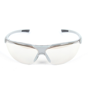 <span class=keywords><strong>3M</strong></span> 1791T Gafas protectoras Lente de espejo plateado Gafas de trabajo para interiores/exteriores Función antivaho Marco de PC Lentes de policarbonato - Product Image 1