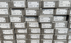 Venta al por mayor de módulos rectificadores <span class=keywords><strong>Huawei</strong></span> R4875G1 R4875G5 de 4000W, paralelables, de bajo ruido, con arranque suave, para comunicación y alimentación. - Product Image 4