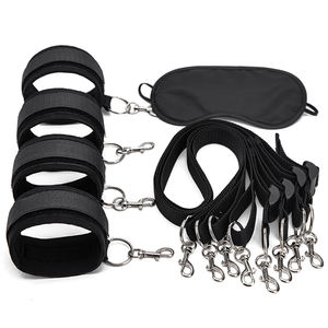 Erotico <span class=keywords><strong>Bondage</strong></span> BDSM Set giocattolo del sesso per adulti <span class=keywords><strong>Bondage</strong></span> Kit maschera per gli occhi SM manette bendfold Set di contenimento del letto <span class=keywords><strong>Bondage</strong></span> per la coppia - Product Image 1