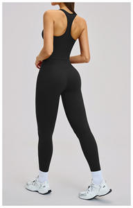 Nouvel ensemble de yoga 2 pièces pour femme : débardeur de sport et legging taille mi-haute léger avec logo frontal - Product Image 4
