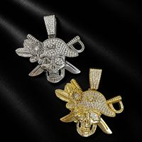 Collier chaîne cubaine avec pendentif crâne de pirate en alliage et strass, style hip-hop, avec chapeau et épée, bijoux tendance, en stock, vente en gros