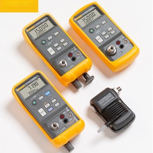 Calibrador y Probador Eléctrico de Alta Precisión (0.2%) Serie K E 718, IP55, para 1g-300g - Product Image 4