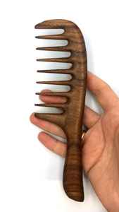 Peine de Madera Ecológico Hecho a Mano, Esencial para el Cuidado del Cabello, Suave, Delicado y Duradero - Product Image 3