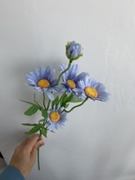 Vente en gros de bouquets de gerbera en soie chrysanthème hollandais petite marguerite blanche jaune petite marguerite artificielle