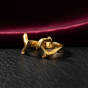 Bague ouverte moderne en acier inoxydable plaqué or 18 carats, unisexe, polie, texture abstraite, design punk, cadeau unique - Product Image 1