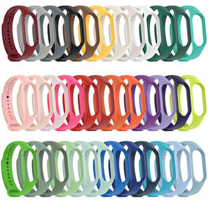 Bracelet de rechange en Silicone pour Xiaomi Mi Band 6 7 Bracelet montre intelligente Bracelet pour Mi Band 6 7 bracelets boucle accessoires - Product Image 3