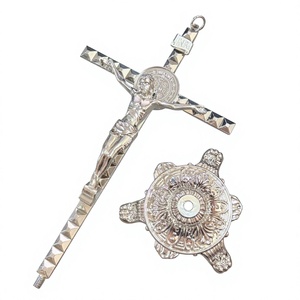 Cruz de San Benito de Metal HT de 29 cm, Soporte Plateado para la Cruz de Jesucristo, Regalos Religiosos Católicos, Decoración para Mesa de Oración o Altar - Product Image 5